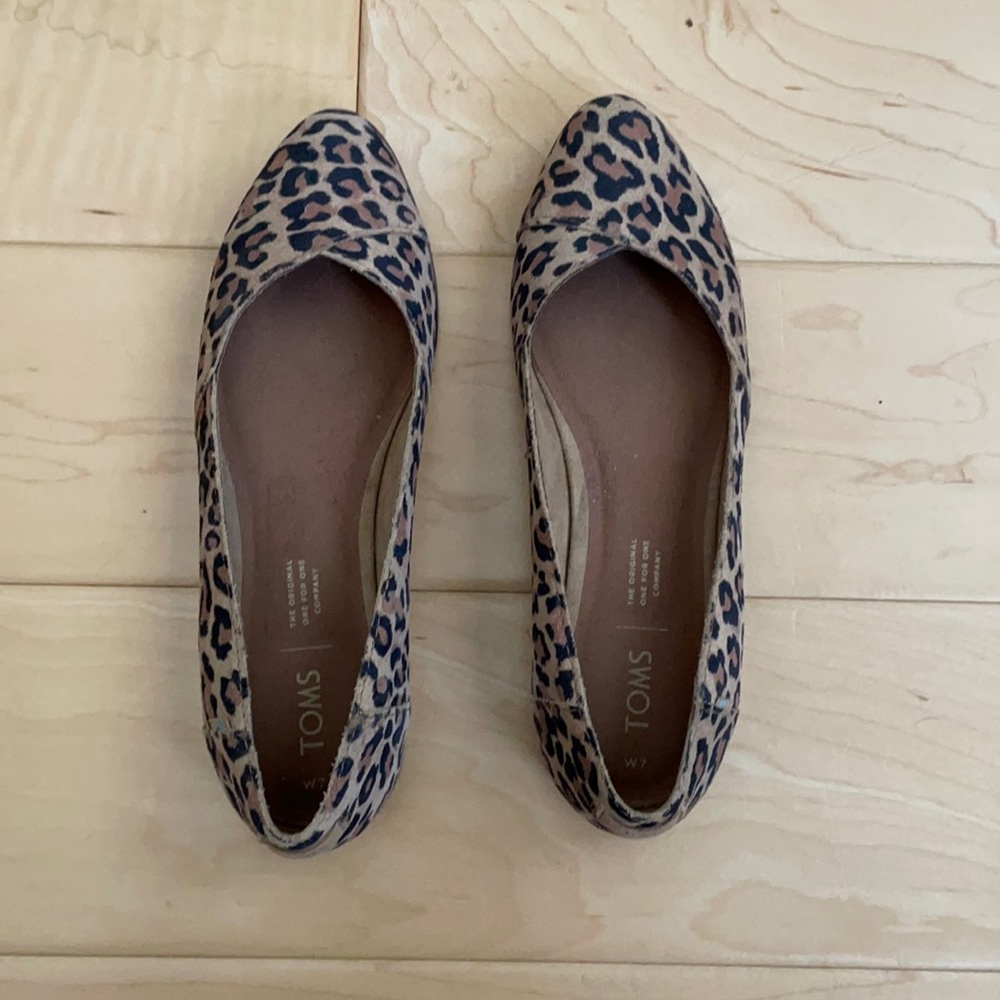 Toms Julie flat